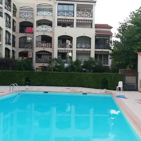 Appartement Steddy les coralines à Sainte-Maxime Extérieur photo